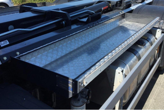 Nettkasse 2500x550mm m/kantprofil - .