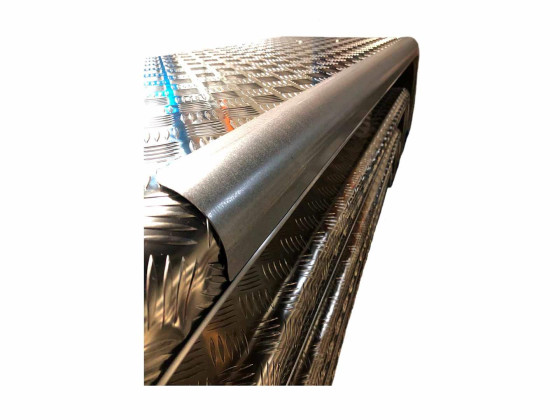 Aluminiumsskjerm buet, trippel 650x4000 - 155703