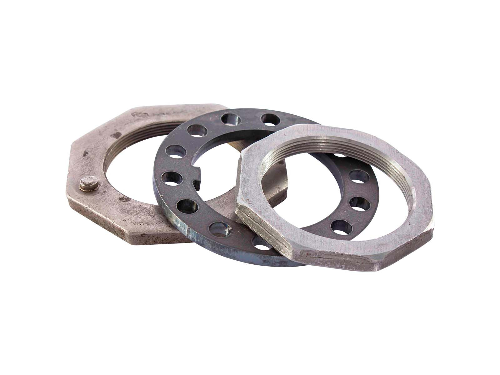 Sett: låse- og justermøtrik  TM