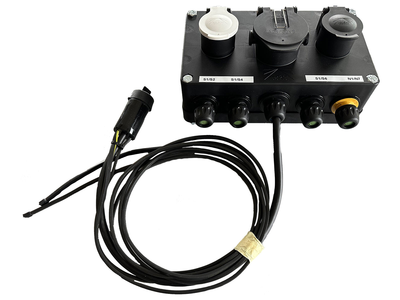 Koblingsboks 15-pol ISO12098 /2x7-pol ISO 1185/3731 - 76-7068-027