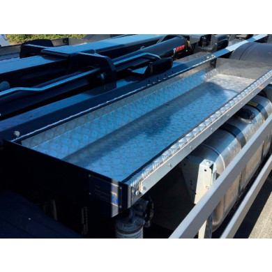 Nettkasse 2000x550mm m/kantprofil - .