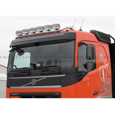 Volvo FH4 - Takbøyle lav hytte - Rustfri polert. Ø60 mm. 868620701. - 2 Lykteholdere m/kabel.