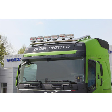 Volvo FH4 - Takbøyle Globe/ Globe XL - Rustfri polert. Ø70 mm.     868612 - 6 Lykteholdere m/kabel.